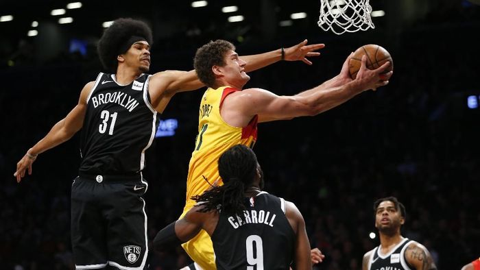 Milwaukee Bucks kalahkan Brooklyn Nets (Noah K. Murray-USA TODAY Sports) Milwaukee Bucks kalahkan Brooklyn Nets (Noah K. Murray-USA TODAY Sports)