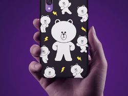 Penampakan Xiaomi Mi 9 Edisi Brown yang Menggemaskan