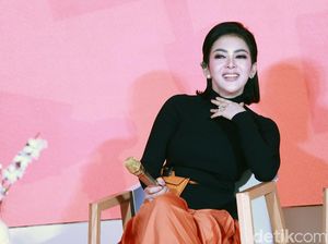 Ilmu Padi ala Syahrini: Semakin Merunduk, Semakin Berisi