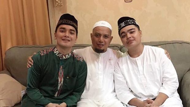 Arifin Ilham dan anka-anaknya