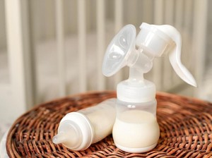 Stok ASIP Habis Tapi Ibu Harus Kerja? Ini Saran Dokter
