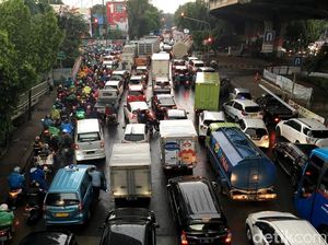 Jam Rawan Macet Masuk-Pulang Kerja Selama Ramadhan Diprediksi Berubah