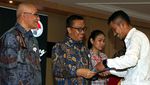 Senyum Semringah Lilyana Natsir Usai Dilantik Jadi CPNS