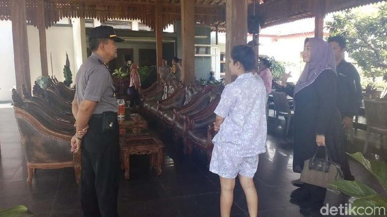 Ketua Gerindra Blokir Rumah, Keluarga Ketua Nasdem Lapor Polisi Ketua Gerindra Blokir Rumah, Keluarga Ketua Nasdem Lapor Polisi