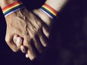 Dikecam Dunia, Brunei Bela Hukuman Rajam Sampai Mati untuk LGBT