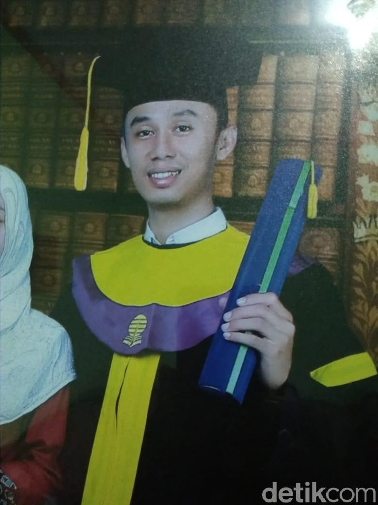 Pembunuhan Sadis Guru asal Kediri: Kepala Hilang, Mayat Dibuang Dalam Koper