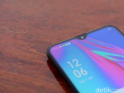 Unboxing F11, Jagoan Portrait Oppo di Kelas Rp 3 Jutaan