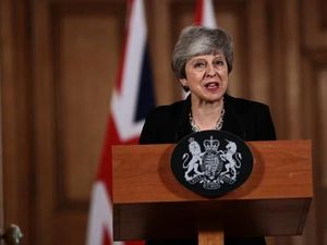 Libatkan Oposisi, Theresa May Minta Perpanjangan Waktu Lagi Untuk Brexit