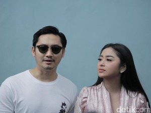 Kepikiran Terus, Dewi Perssik Akan Boyong Ayah dari Jember ke Jakarta