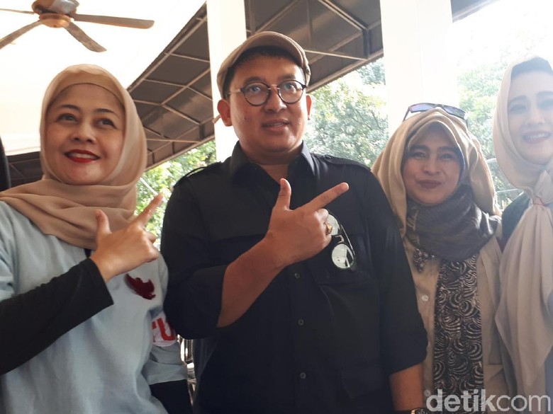 Fadli Zon Desak Polisi Usut Peretasan Akun Twitter Ferdinand Hutahaean Fadli Zon Desak Polisi Usut Peretasan Akun Twitter Ferdinand Hutahaean