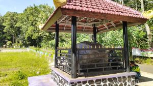 Foto: Batu Mistis di Ciamis yang Mitosnya Tak Bisa Hancur