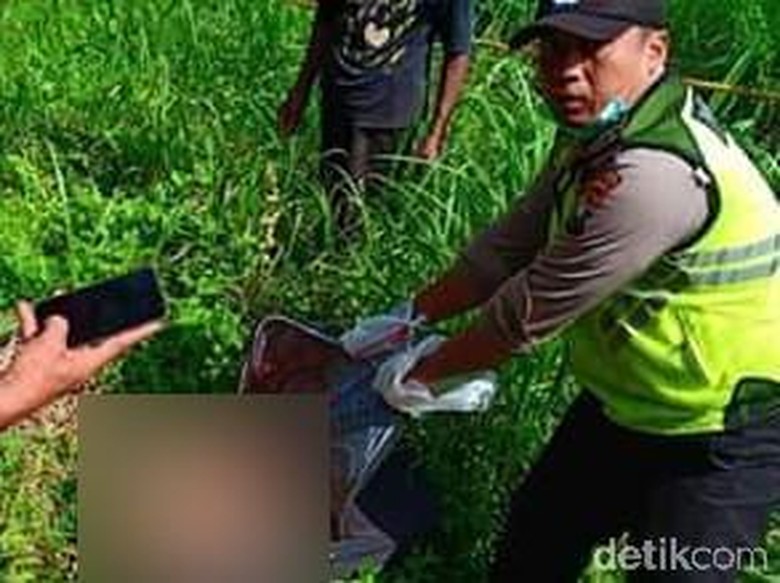 Penemuan Mayat Dalam Koper Gegerkan Warga Blitar Penemuan Mayat Dalam Koper Gegerkan Warga Blitar
