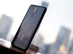 Unboxing F11, Jagoan Portrait Oppo di Kelas Rp 3 Jutaan