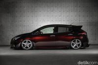 Modifikasi mobil listrik Nissan Leaf. 