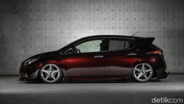 Nissan LEAF Kuhl Racing