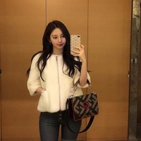 Identitas Yaongyi sebagai author The Secret of Beauty awalnya tak terungkap, hingga baru-baru ini Naver merilis wawancara dengannya sebagai perayaan satu tahun hadirnya webtoon The Secret of Angel. Foto: Dok. Webtoon, Instagram/@meow91__