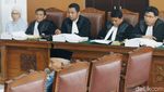 Amien Rais Bersaksi di Sidang Ratna Sarumpaet