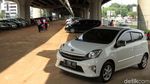 Parkiran MRT Fatmawati Kejauhan, Warga Pilih Parkir di Kolong Tol