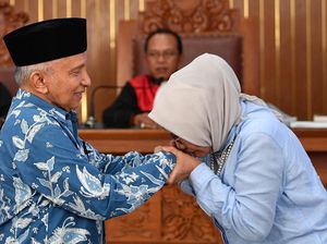 Ratna Minta Maaf dan Cium Tangan Amien Rais, BPN: Karena Lama Tak Bertemu