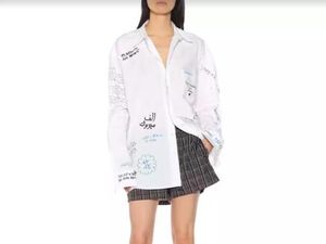 Vetements Jual Kemeja Putih Rp 15 Juta, Netizen Sebut Mirip Seragam Sekolah