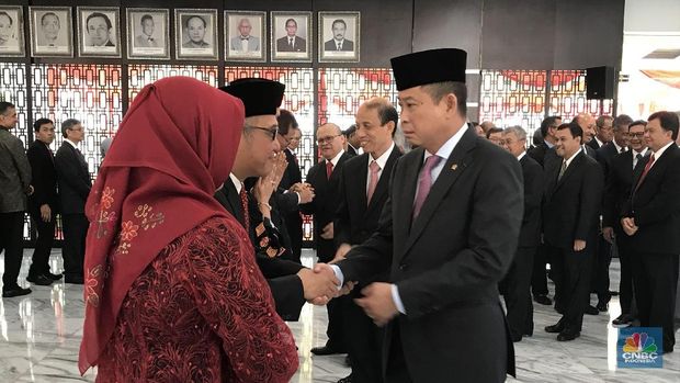 Lantik 2 Pejabat SKK Migas, Jonan Minta Lifting Migas Naik!