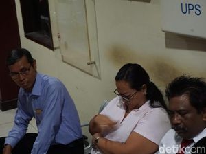 Eks Wagub Bali Sudikerta Ditangkap, Istri Datangi Polda Bali