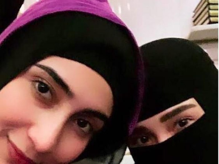 Jalani Ibadah Umrah Ayu Ting Ting Tampil Bercadar Di Tanah Suci