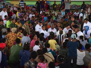 Jokowi Tak Sekadar Kunjungi Korban Banjir Bandang Sentani