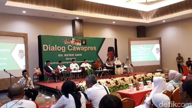 Ma'ruf Amin menghadiri dialog dengan Forum Pesantren Priangan Timur