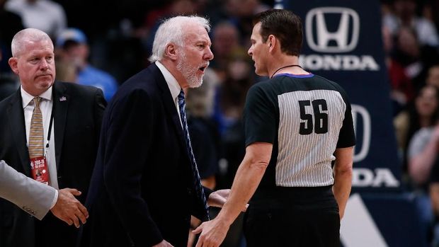 Hasil NBA: Spurs Kalah, Pelatihnya Bikin Rekor