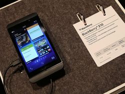 BlackBerry Z10, Penantang Android dan iPhone yang Gagal Total