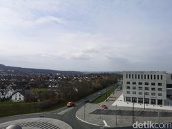 Semua Tentang Kamera di Markas Besar Leica