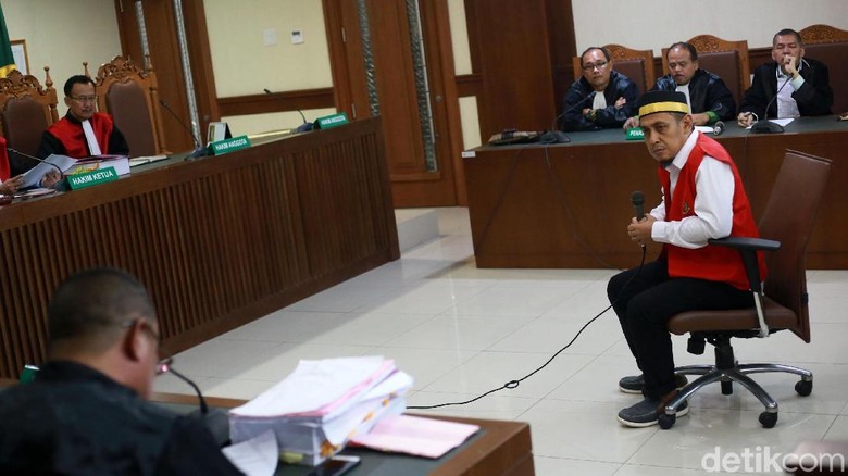 Hoax 7 Kontainer Surat Suara Tercoblos Disebar Bagus Via Pesan Suara Hoax 7 Kontainer Surat Suara Tercoblos Disebar Bagus Via Pesan Suara