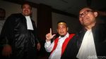 Terdakwa Penyebar Hoax Surat Suara Tercoblos Salam Dua Jari