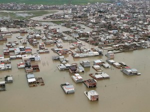 Korban Tewas Akibat Banjir Iran Capai 80 Orang