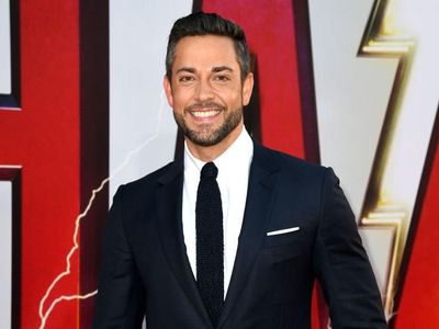 7 Fakta Menarik Zachary Levi, Superhero Kocak di Film Shazam!