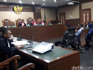 Saksi Sebut Aspri Menpora Berperan Terkait Pencairan Dana Hibah KONI