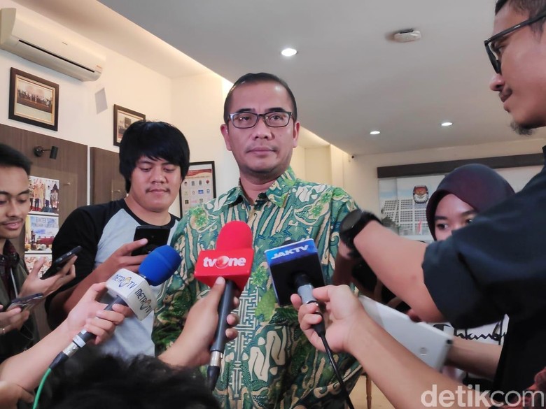 KPU Pastikan Tak Ada Nama OSO di Surat Suara DPD Pemilu 2019 KPU Pastikan Tak Ada Nama OSO di Surat Suara DPD Pemilu 2019