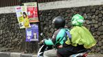 Duh,... APK Caleg Ini Kok Masangnya di Pepohonan Ibu Kota