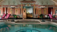 Hotel Principe di Savoia, Milan, punya kamar-kamar bergaya eklektik. Setiap desain kamarnya unik, tidak ada yang sama, namun semuanya mewah dan fasilitasnya lengkap (Dorschester Collection)