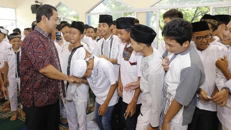 Dukung Sekolah Jadi Rumah Ke-2, Hendi: Anak Nyaman Orang 