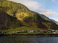 Melihat Pemukiman Manusia Paling Terpencil di Bumi