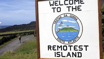 Jarak Tristan da Cunha dari Cape Town, Afrika Selatan sekitar 2.100 kilometer. Dari pulau Saint Helena sekitar 3.486 kilometer. (Foto: istimewa/oceanicwideexpeditions)