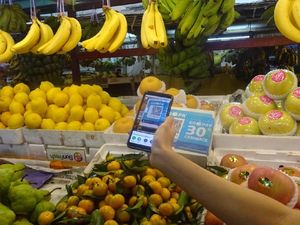 Gaptek, Alasan Pedagang Belum Beralih ke Pembayaran Nontunai