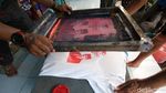 Sablon Gratis Keliling Kampung Relawan Prabowo-Sandi