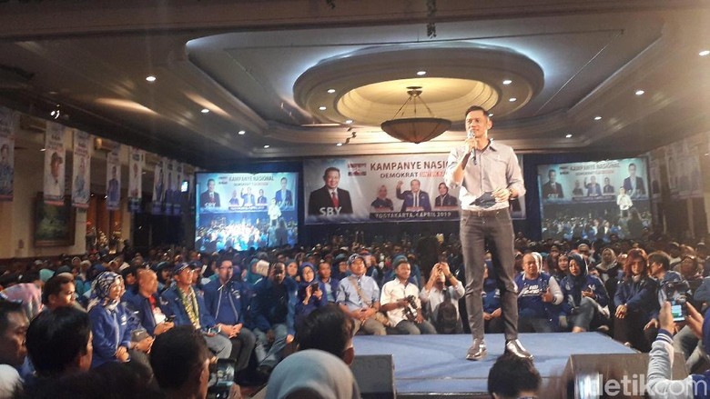 AHY Sebut di Zaman SBY Pengangguran Turun 10 Juta Orang AHY Sebut di Zaman SBY Pengangguran Turun 10 Juta Orang