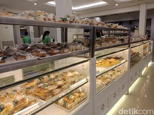 10 Bakery Legendaris di Bogor, Ada yang Berusia 105 Tahun!