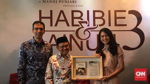 Habibie Wafat, Maudy Ayunda Sedih Tak Bisa Unjuk Jadi 'Ainun'