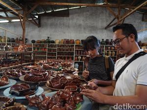 Hari Terakhir VitaminSea: Lihat Pembuatan Gerabah Tradisional Lombok