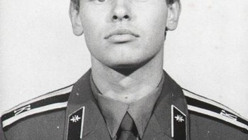 Eugene sudah pintar sejak muda. Di usia 16 tahun, dia diterima menempuh pendidikan elit di Institut Kriptografi, Telekomunikasi dan Ilmu Komputer yang didukung oleh lembaga intelijen Rusia, KGB. Foto: Getty Images